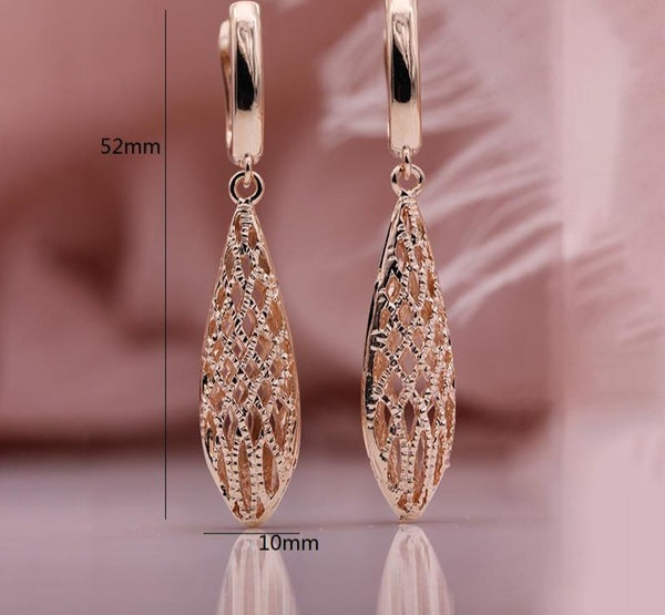 Luxury Hollow Long Earrings - Earrings - Altanze