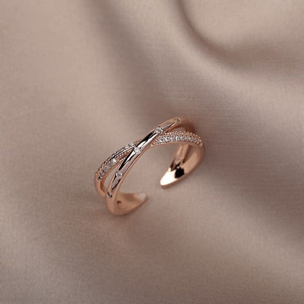Dainty Luxury Cross Ring - Rings - Altanze