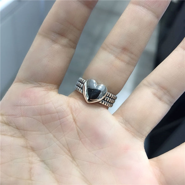 Sterling Silver LOVE Heart Ring - Ring - Altanze