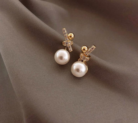 Knot Pearl Earrings - Earrings - Altanze