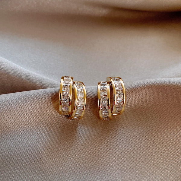 Arc Huggies Earrings - Earrings - Altanze