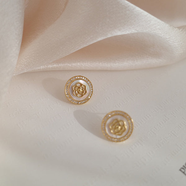Shell Flower Round Earrings - Earrings - Altanze
