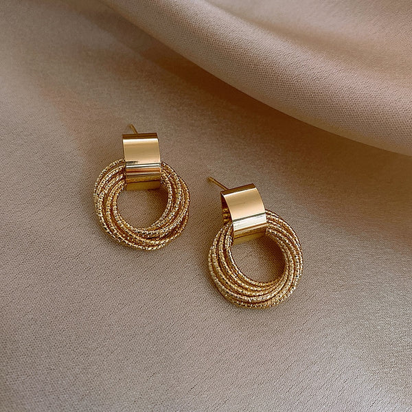 Multiple Circle Pendant Earrings - Earrings - Altanze