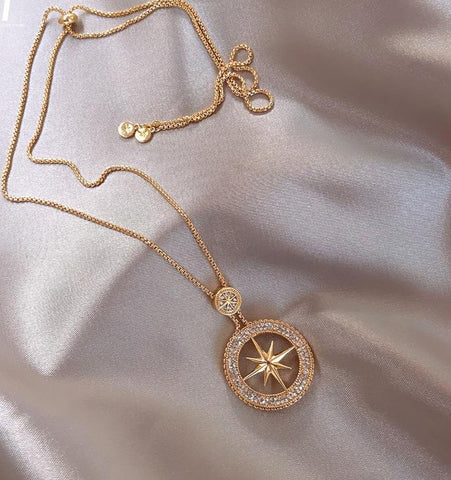 Star Pendant Long Necklace - Necklace - Altanze