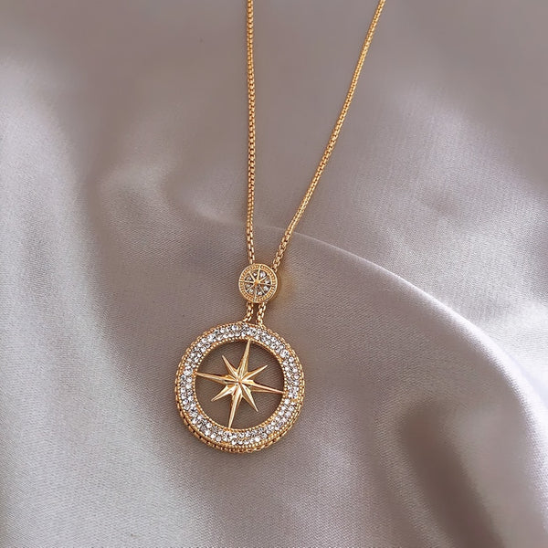 Star Pendant Long Necklace - Necklace - Altanze