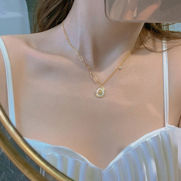 White Shell Camellia Necklace - Necklace - Altanze