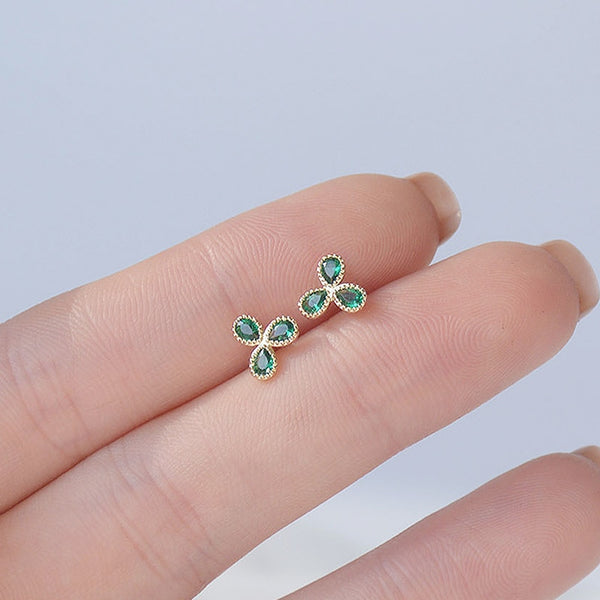 Green Petals Stud Earrings - Earrings - Altanze