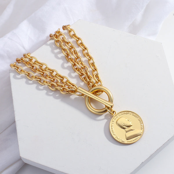 Coin Pendant Necklace - Necklace - Altanze
