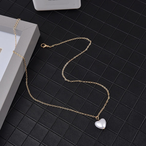 Elegant Pearl Heart Necklace - Necklace - Altanze