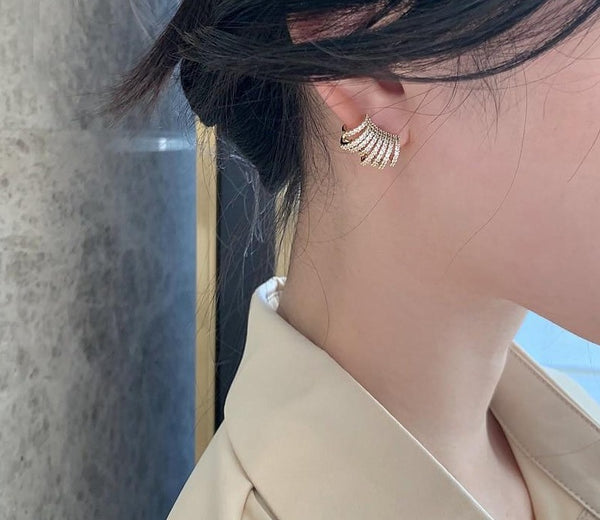 Luxury Wide Small Earrings - Earrings - Altanze