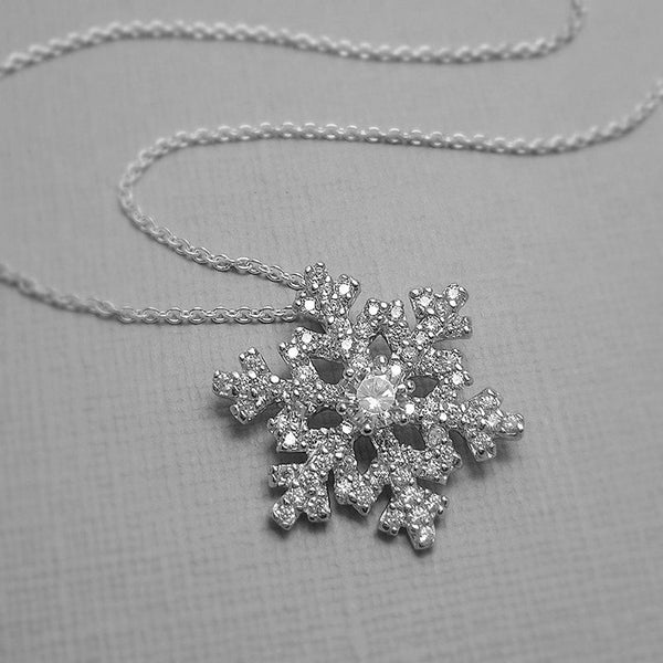 Snowflake Necklace - Necklaces - Altanze