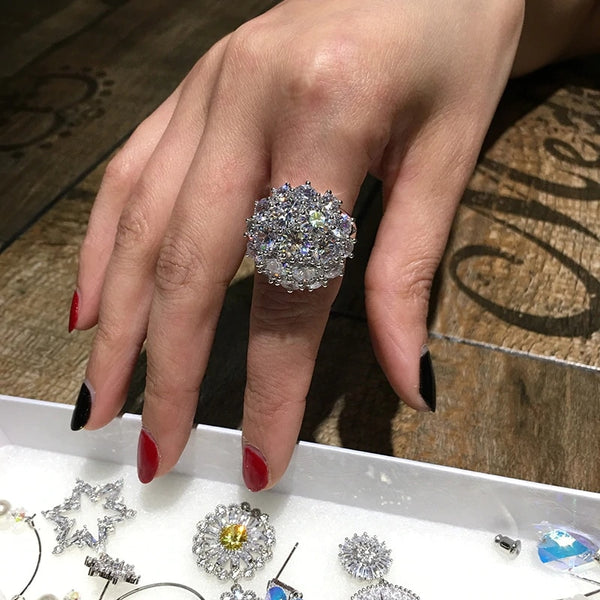 Round Flower Ring - Rings - Altanze