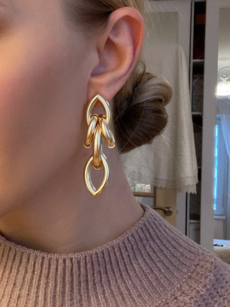 Gold Leaf Drop Earrings - Earrings - Altanze